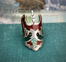 Load image into Gallery viewer, Awesome Vintage Thunderbird Ring in Sterling with Crushed Turquoise. Size 6.
